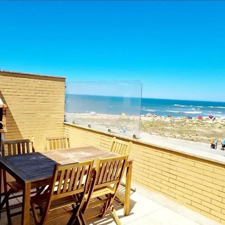 Beach House * Lavra